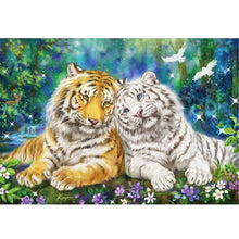 Load image into Gallery viewer, Huancan - Tiger - 60*45CM 11CT 3 Stamped Cross Stitch