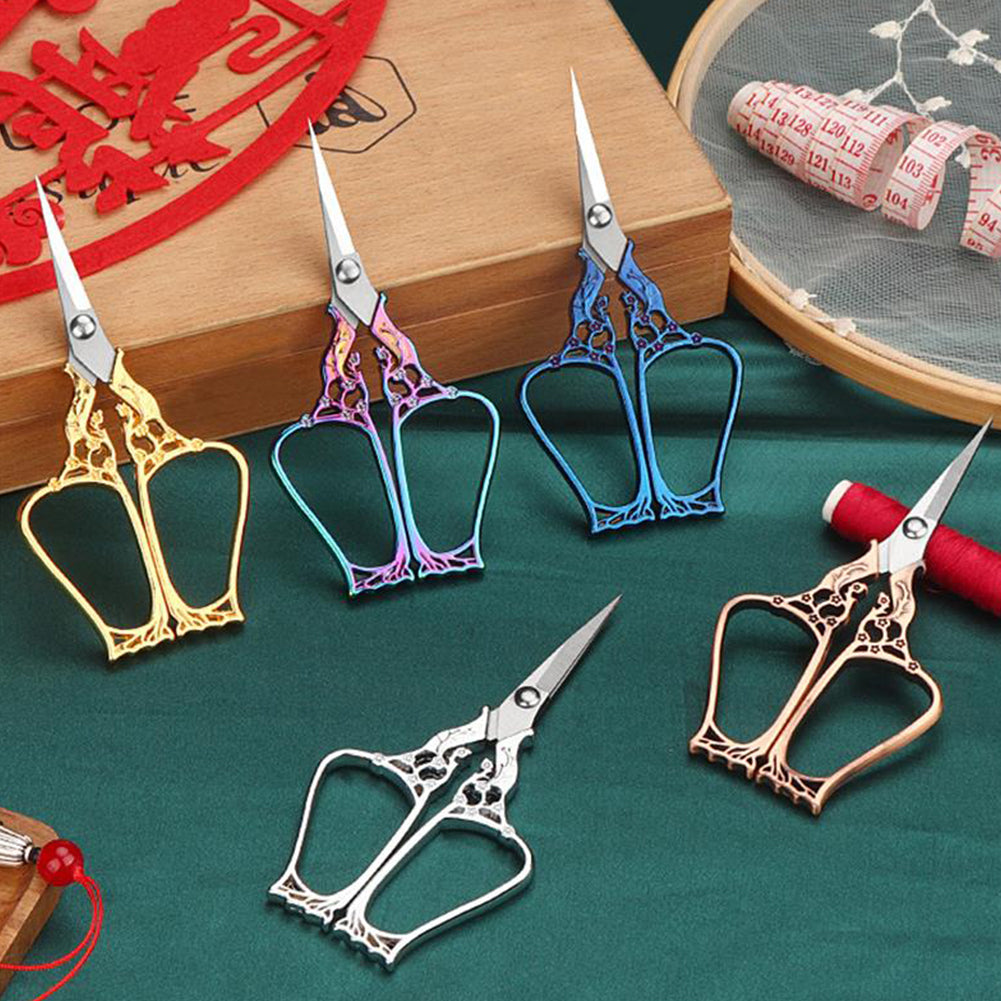 Vintage European Style Scissors for Sewing Crafting 12x5.5CM (Gold)