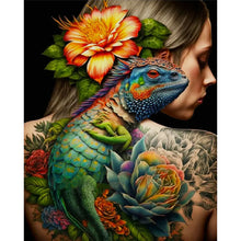 Load image into Gallery viewer, Yishu - Woman With Chameleon Tattoo - 40*50CM 11CT 3 Stamped Cross Stitch