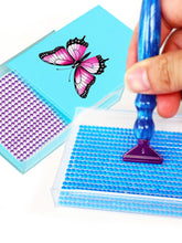 Load image into Gallery viewer, 4Pcs Butterfly Diamond Painting Tray 5D DIY Drills Plate with Sppon & Brush