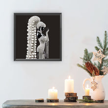 Load image into Gallery viewer, Girl 30*30CM(Canvas) Partial Special Shaped Drill Diamond Painting