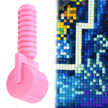 Load image into Gallery viewer, Diamond Painting Roller Diamond Art Tool Diamond Painting Accessories (Pink)