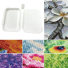 Load image into Gallery viewer, Diamond Painting Tray Organizer Diamond Art Tray for DIY Crafts (White)