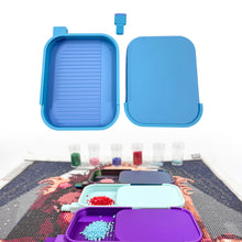 Load image into Gallery viewer, Diamond Painting Tray Organizer Diamond Art Tray for DIY Crafts (Winter)