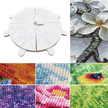 Load image into Gallery viewer, Diamond Painting Tray 8 Grids Drill Plate Octagonal Spiral Bottom Plate (White)