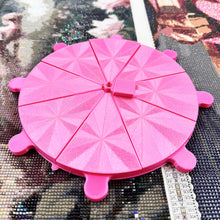 Load image into Gallery viewer, Diamond Painting Tray 8 Grids Drill Plate Octagonal Spiral Bottom Plate (Red)