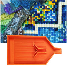 Load image into Gallery viewer, 2pcs Diamond Painting Tray Y-Shaped Bead Storage Sorting Plate Tool (Orange)