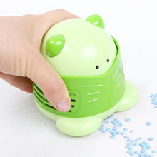 Load image into Gallery viewer, Mini Diamond Painting Drill Desktop Vacuum Cleaner Cleaning Machine (Green)