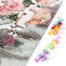 Load image into Gallery viewer, 5D Diamond Painting Clips Patchwork Garment Clip Cross Stitch Accessory