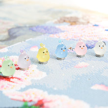 Load image into Gallery viewer, Mini Chicken Luminous Chicks Cartoon Chicken for Diamond Painting ( )