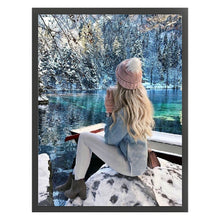 Load image into Gallery viewer, Yishu - Girl In A Snowy Scene - 40*56CM 11CT 3 Stamped Cross Stitch
