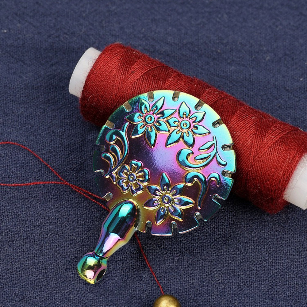Cross Stitch Bronze Thread Cutter Pendant Antique Thread Cutter (Technicolor)