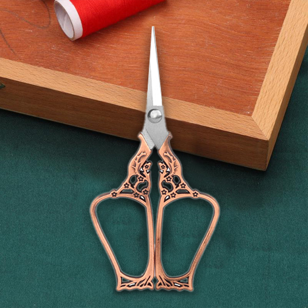 Vintage European Style Scissors for Sewing Crafting 12x5.5CM (Reddish Copper)