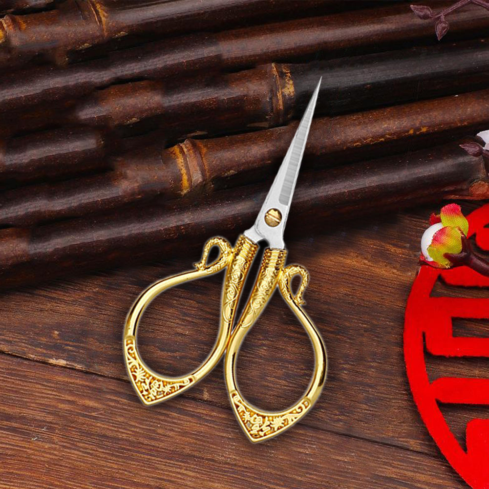Vintage European Style Scissors for Sewing Crafting 6x10.5CM (Gold)