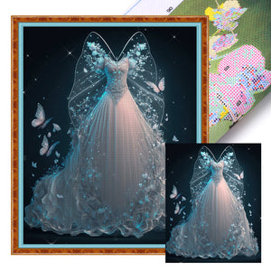 Huancan - White Dress With Butterflies - 40*50CM 11CT 3 Stamped Cross Stitch