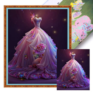 Huancan - Flower Dress - 40*50CM 11CT 3 Stamped Cross Stitch