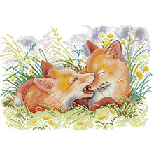 Load image into Gallery viewer, Joy Sunday - Two Playful Foxes - 61*44CM 11CT 3 Stamped Cross Stitch
