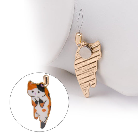Cat Needle Holder Threader Simple Pin Holder DIY Sewing Pin Organizer (Orange)