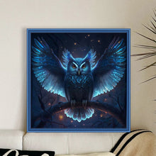 Load image into Gallery viewer, Huancan - Owl With Spread Wings - 40*40CM 11CT 3 Stamped Cross Stitch
