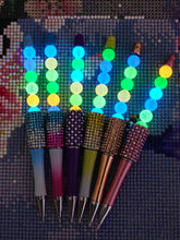 Load image into Gallery viewer, 6Pcs Diamond Painting Pen Diamond Art Pen with Glowing Bead for Kids Adults
