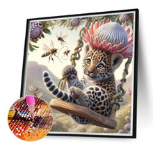 Load image into Gallery viewer, Swing Leopard 40*40CM(Canvas) Round Full Drill Diamond Painting
