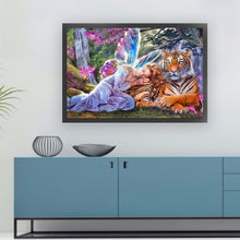 Load image into Gallery viewer, Yishu - Woman And Tiger - 70*50CM 11CT 3 Stamped Cross Stitch
