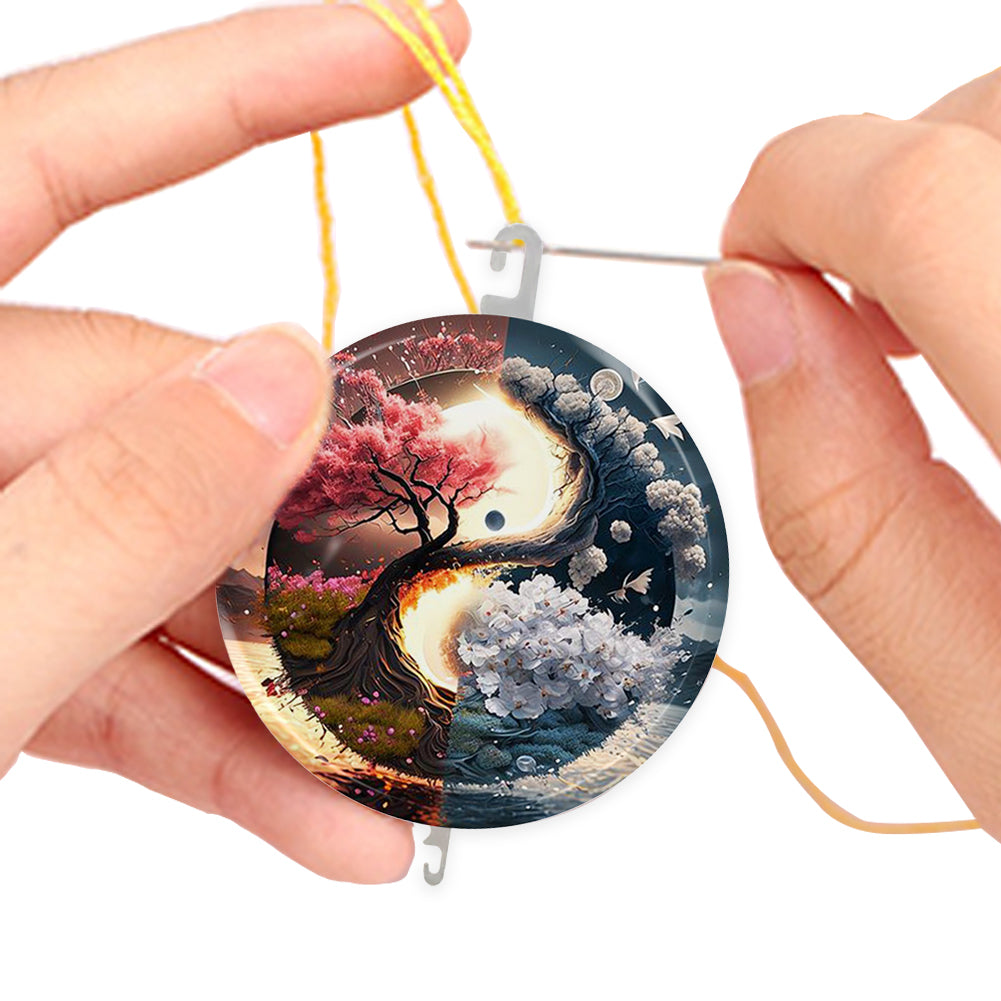 Tree of Life Cross Stitch Needle Threader 5x5CM DIY Hand Machine Sewing Tool