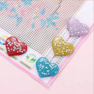 6Pcs Acrylic Heart-Shaped DIY Magnetic Diamond Painting Cover Locator Tools