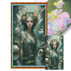 Huancan - Beauty In The Pond - 45*70CM 11CT 3 Stamped Cross Stitch