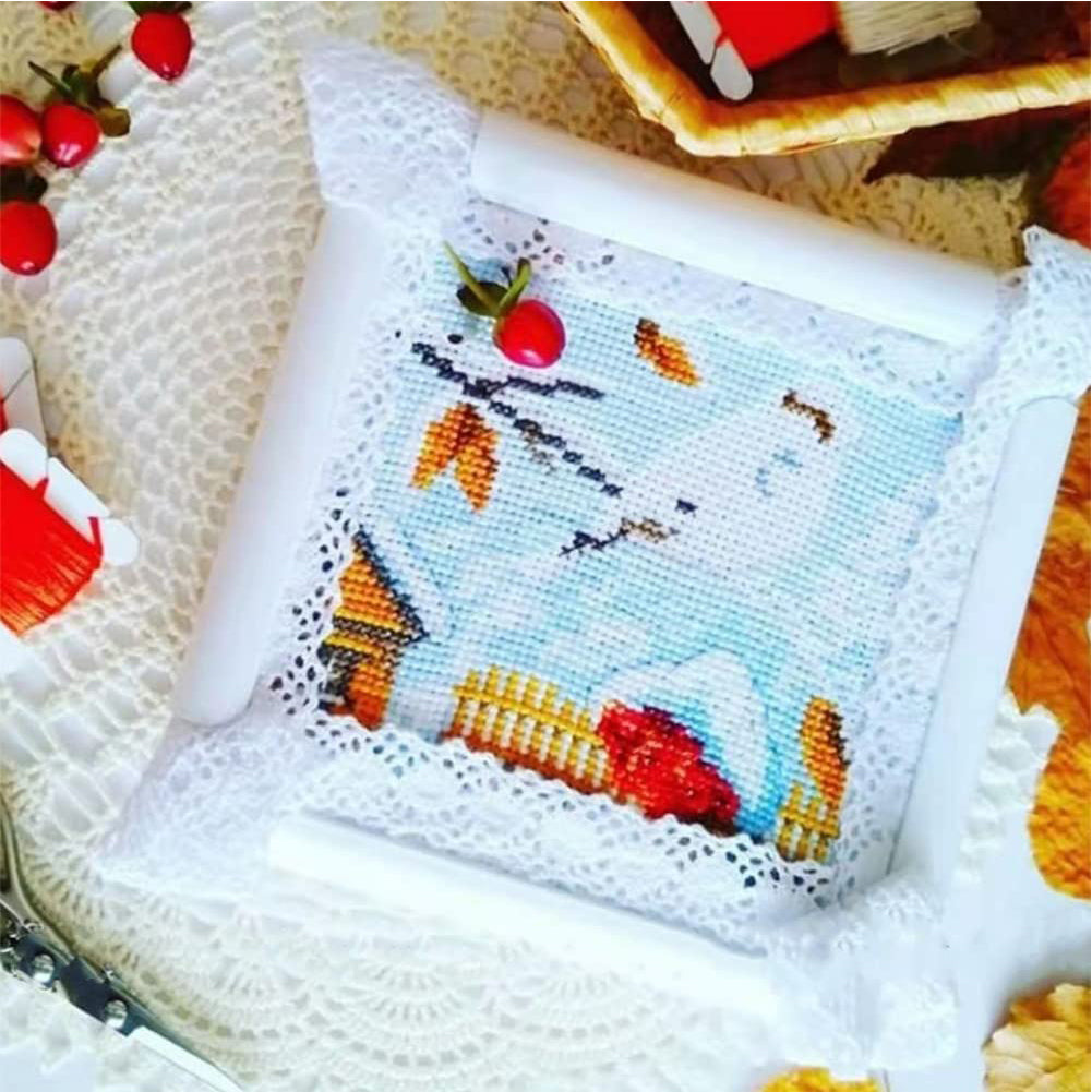 Square Embroidery Hoop Cross Stitch Frame Plastic Clip Frame (43.1x43.1CM)