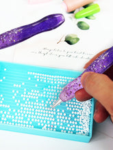 Load image into Gallery viewer, Diamond Painting Art Sticky Drill Dot Pen Stylus Diamond Art Pen (Purple)
