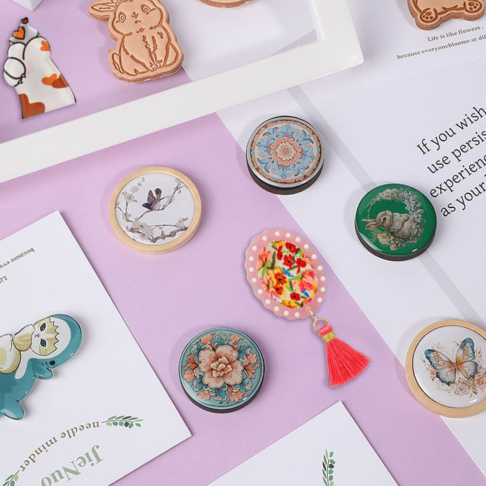 Acrylic Cross Stitch Needle Minder Santa Claus Needle Keepers