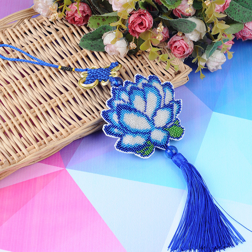 Lotus Beaded Counted Cross Stitch Ornament Kit for Wall Window Decorations (10x9CM)