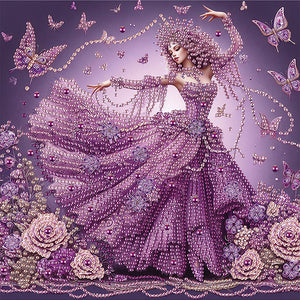 Woman With A Beautiful Skirt 30*30CM(Canvas) Partial Special Shaped Drill Diamond Painting