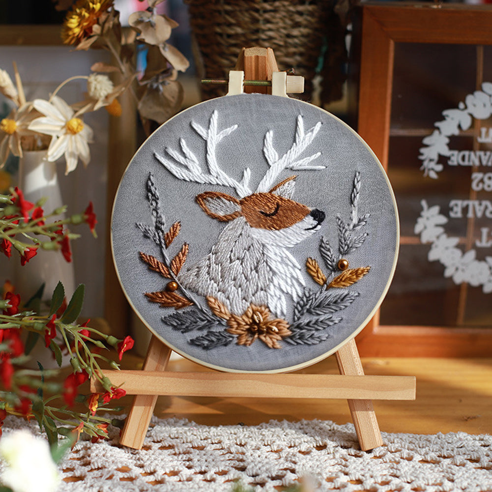 Silver Elk - DIY Embroidery Cross Stitch Kit with Pattern Cotton Threads Needles Hoop 25x25CM/9.84x9.84in