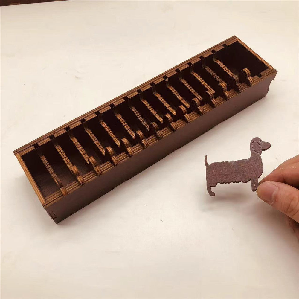 Wooden Bobbin Set with Animal Shapes for DIY Sewing Storage Tool (Dog)