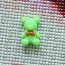 Load image into Gallery viewer, 6Pcs Cute Bear Diamond Art Magnetic Cover Holder DIY Diamond Embroidery Locator
