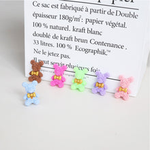 Load image into Gallery viewer, 6Pcs Cute Bear Diamond Art Magnetic Cover Holder DIY Diamond Embroidery Locator
