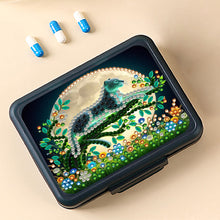 Load image into Gallery viewer, Animals Pill Storage Box Diamond Painting Pill Case Pill Dispenser for Art Craft

