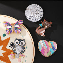 Load image into Gallery viewer, Cross Stitch Needle Minder Magnetic Needle Nanny for Fridge Decor (Heart)
