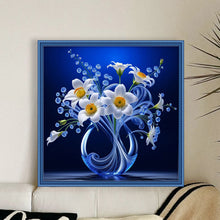 Load image into Gallery viewer, Glow-In-The-Dark Vase - 40*40CM 11CT Stamped Cross Stitch
