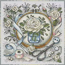 Load image into Gallery viewer, Embroidery Frame - 23*23CM  Stamped Cross Stitch（Fairy Brand）
