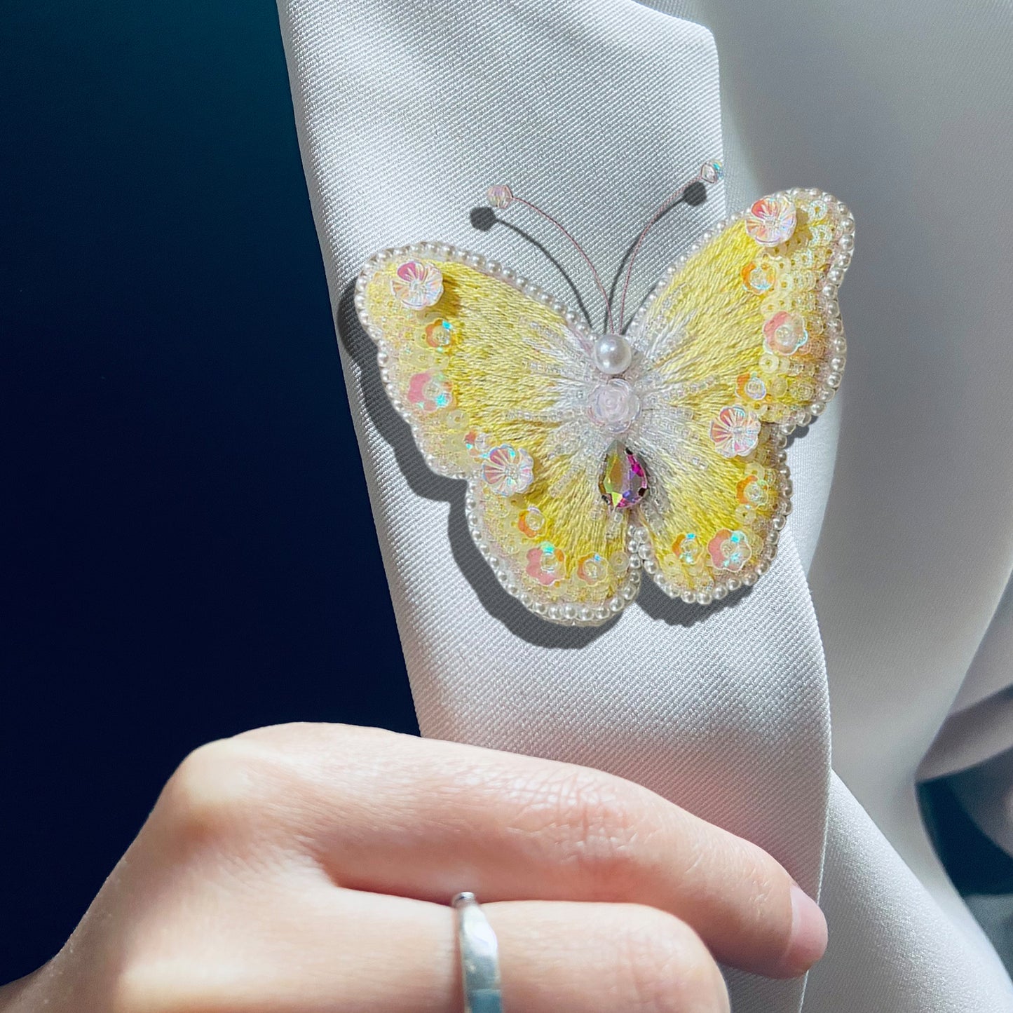 Butterfly Brooch DIY Beaded Embroidery Kit Beadwork Craft Supplies (Yellow)