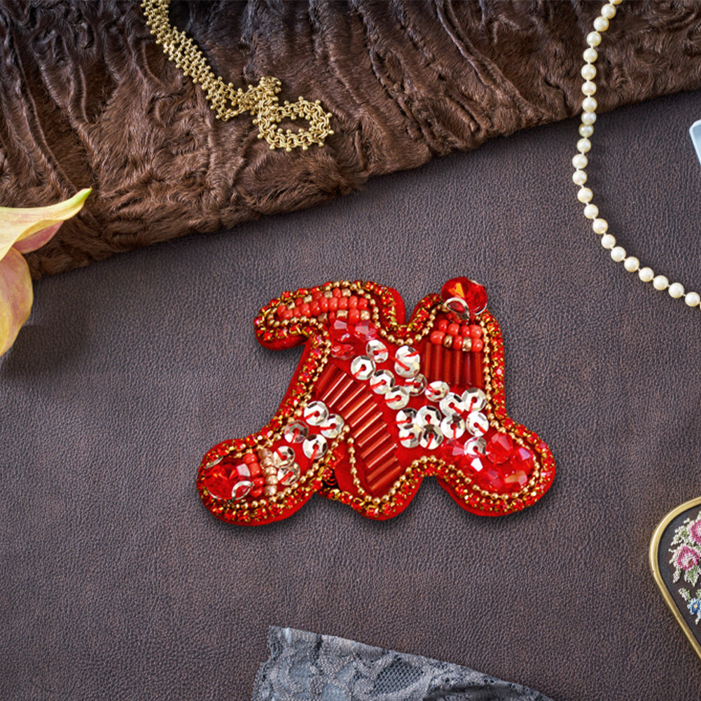 Letter M Beaded Patches DIY Applique Clothes Patch for Clothing Fabric Bags