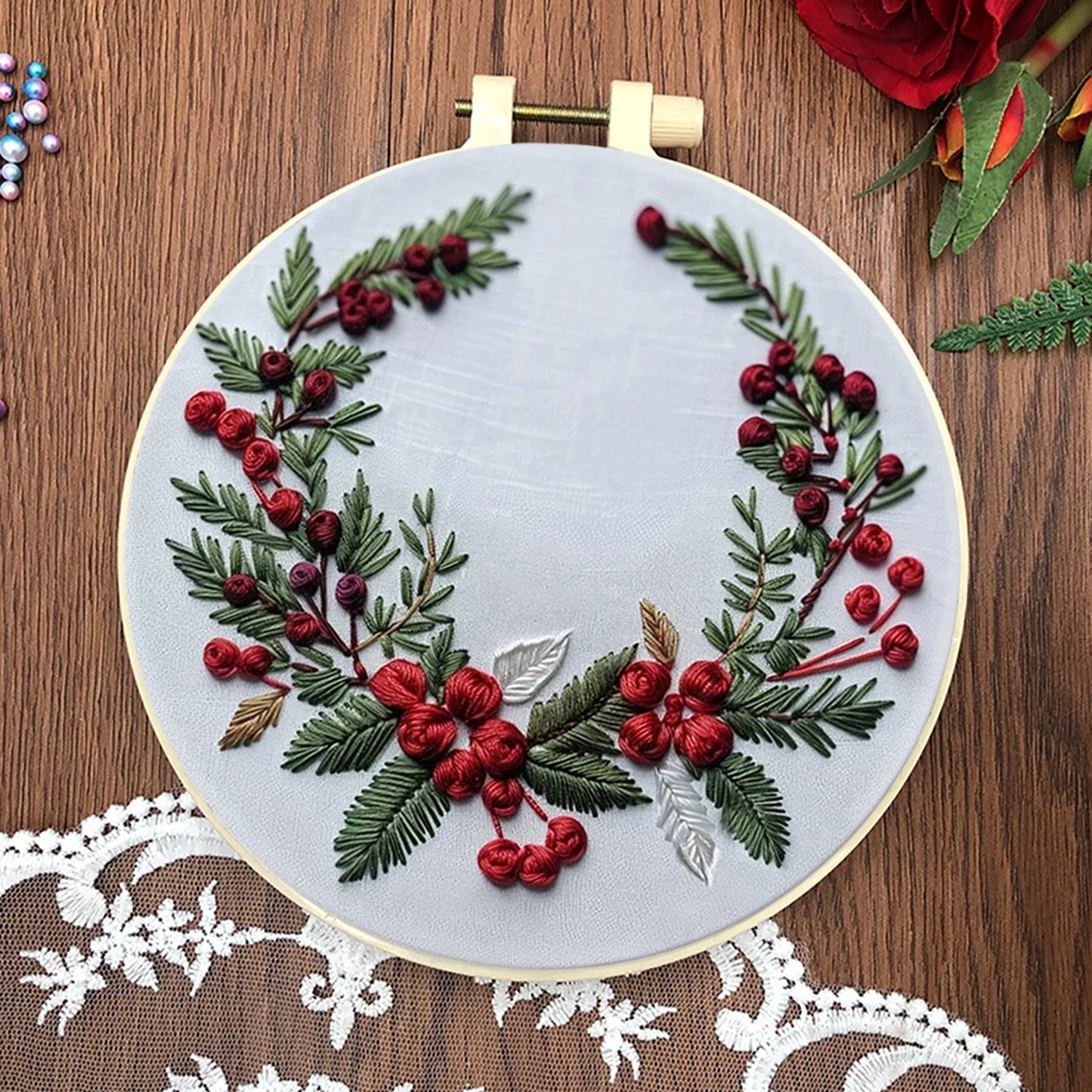 4PCS Christmas - DIY Embroidery Cross Stitch Kit with Pattern Cotton Threads Needles Hoop 25x25CM/9.84x9.84in