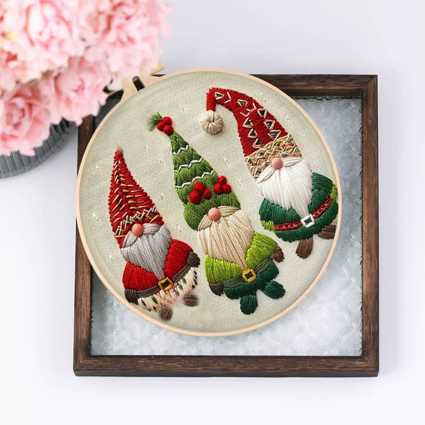 4PCS Christmas - DIY Embroidery Cross Stitch Kit with Pattern Cotton Threads Needles Hoop 25x25CM/9.84x9.84in