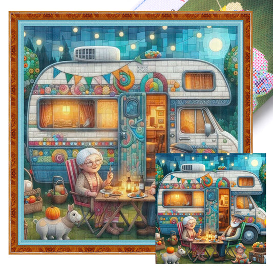 Camping - Full 11CT Stamped Cross Stitch 40x40CM - Huacan