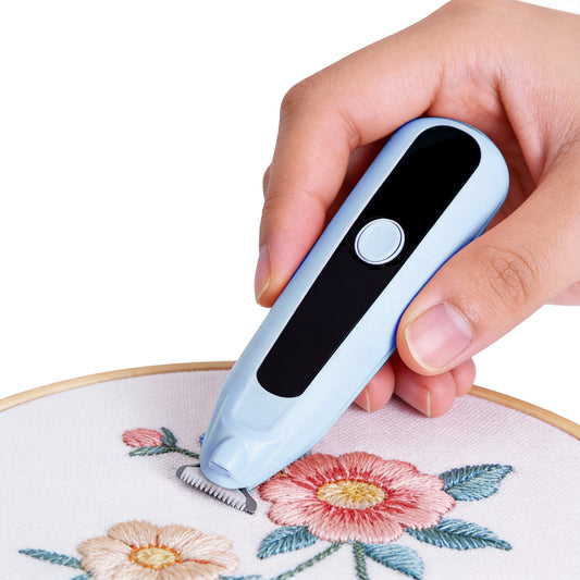 Electric Professional Seam Ripper Rechargeable Stitches Eraser for Embroidery Embroidery Tools for Women Mothers Beginners Enthusiasts (Blue)