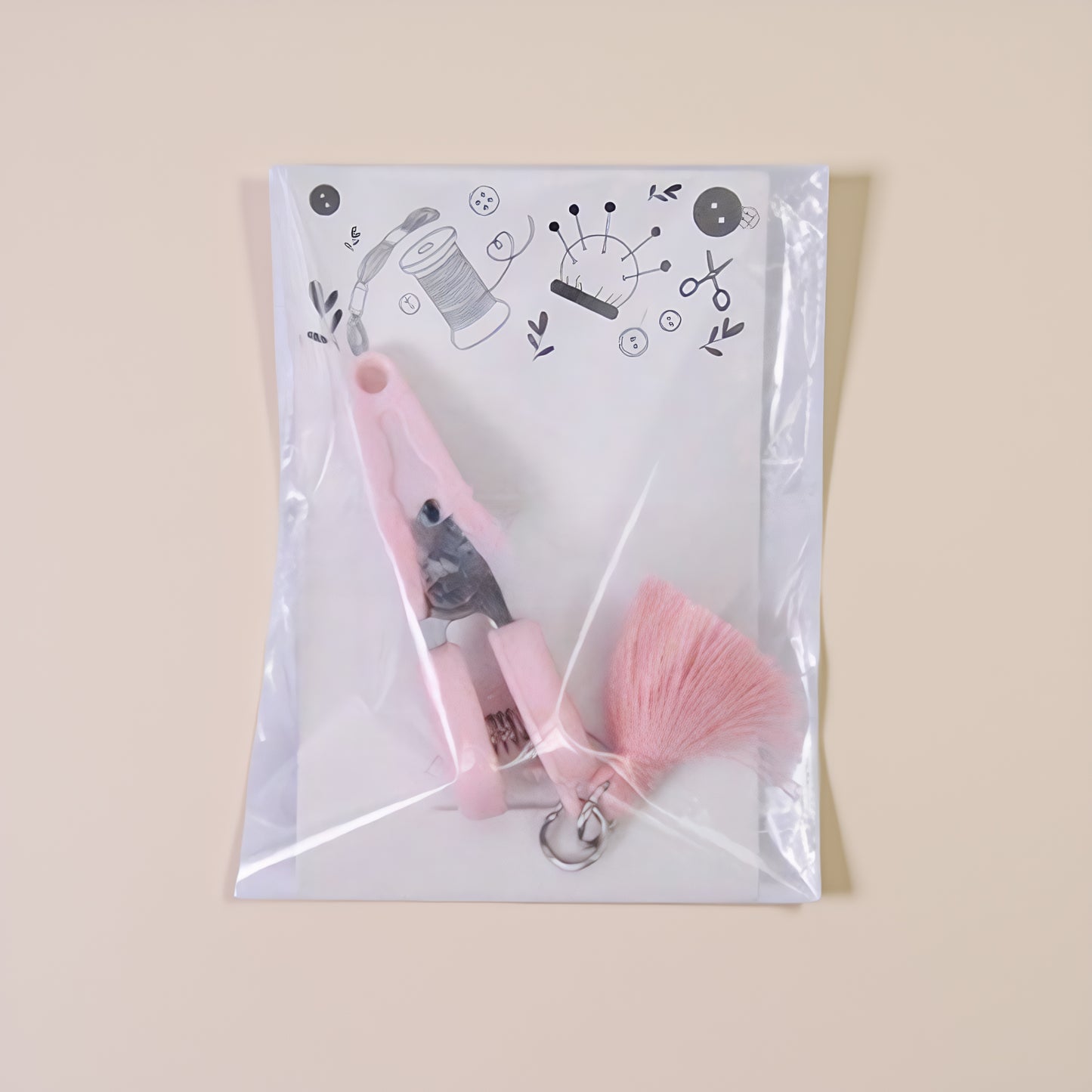 Small Craft Scissors with Tassel Mini Thread Snips Spring Loaded Design for Cross Stitch Embroidery Needlework Accessories (Pink)