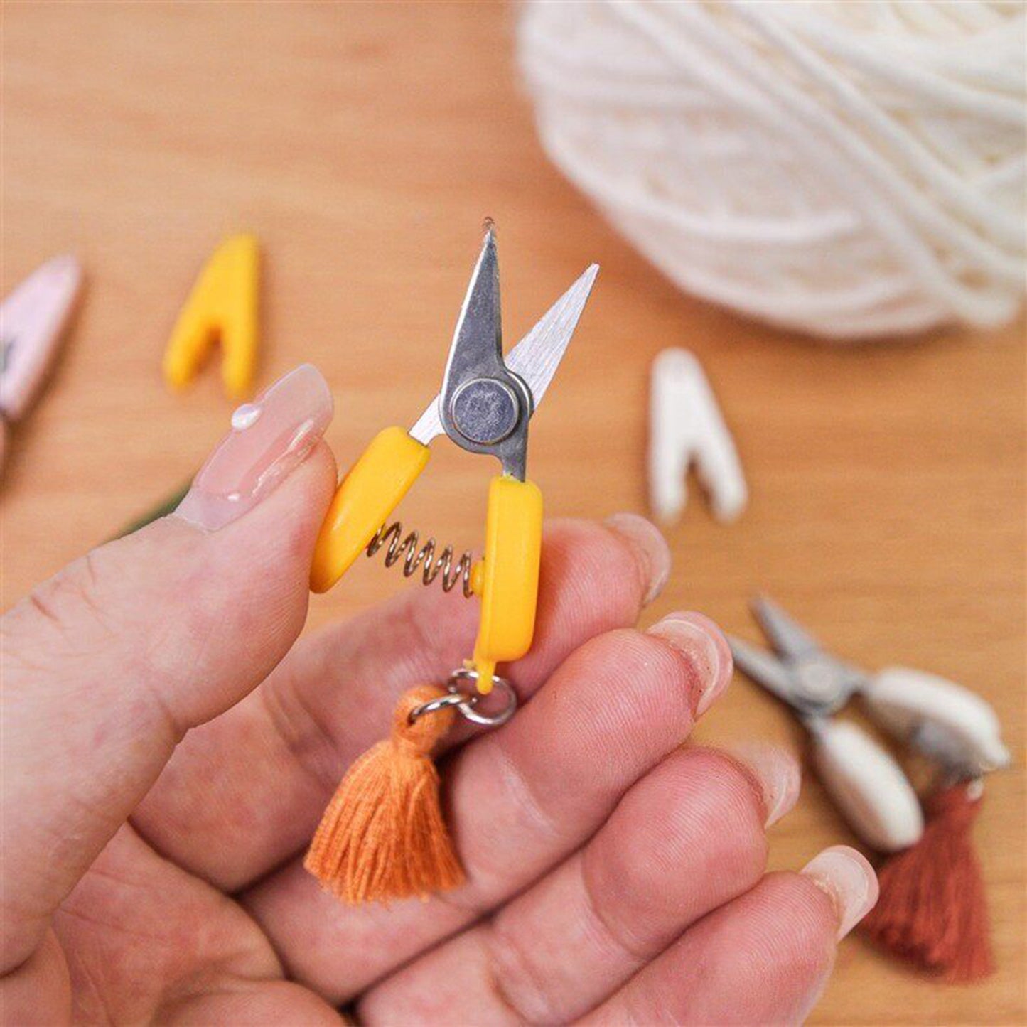 Small Craft Scissors with Tassel Mini Thread Snips Spring Loaded Design for Cross Stitch Embroidery Needlework Accessories (Yellow)